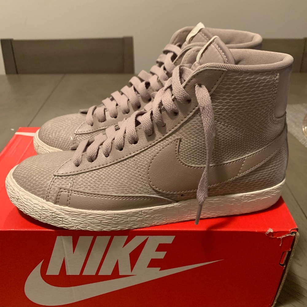 Nike Blazer Leather Orewood brown